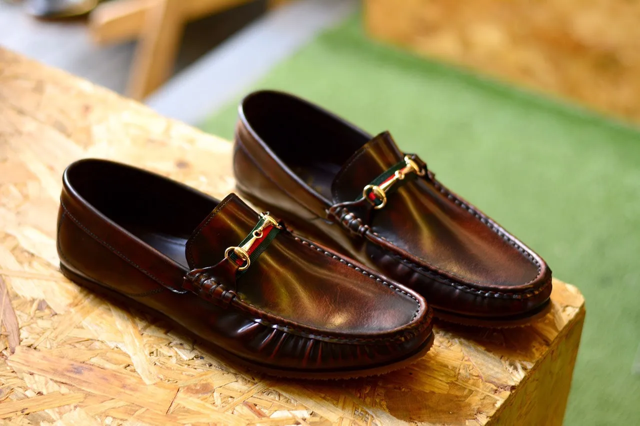 702-1 Classic Horsebit Loafers