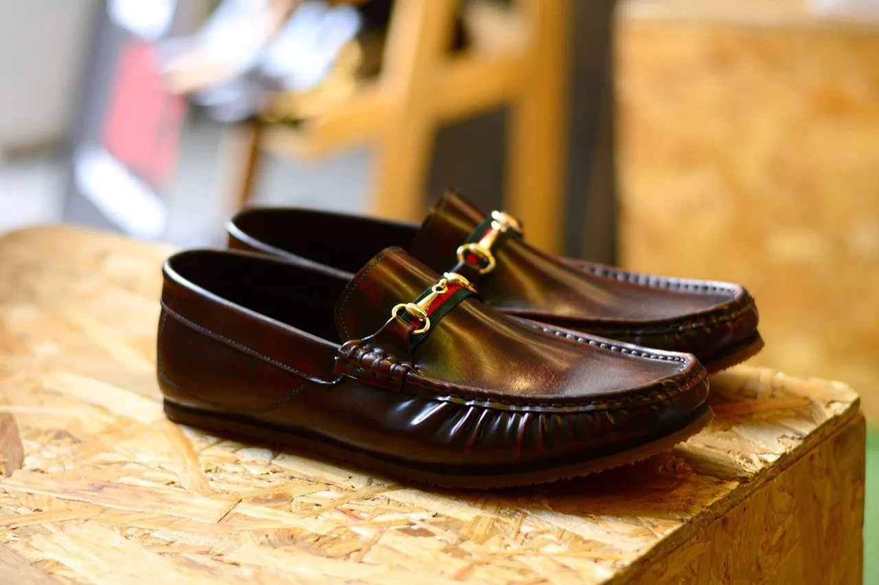 702-1 Classic Horsebit Loafers