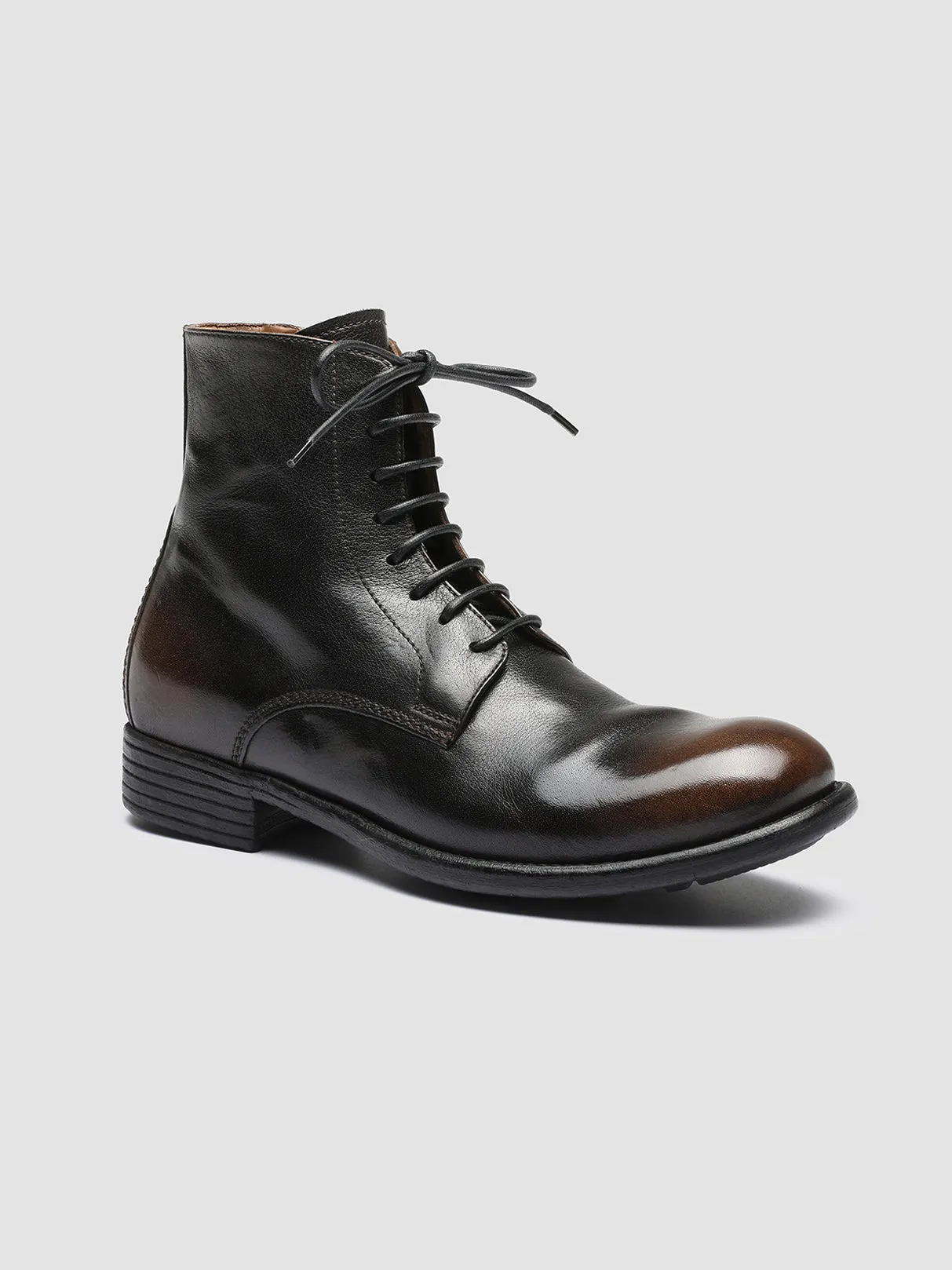 CALIXTE 002 - Black Zipped Leather Boots