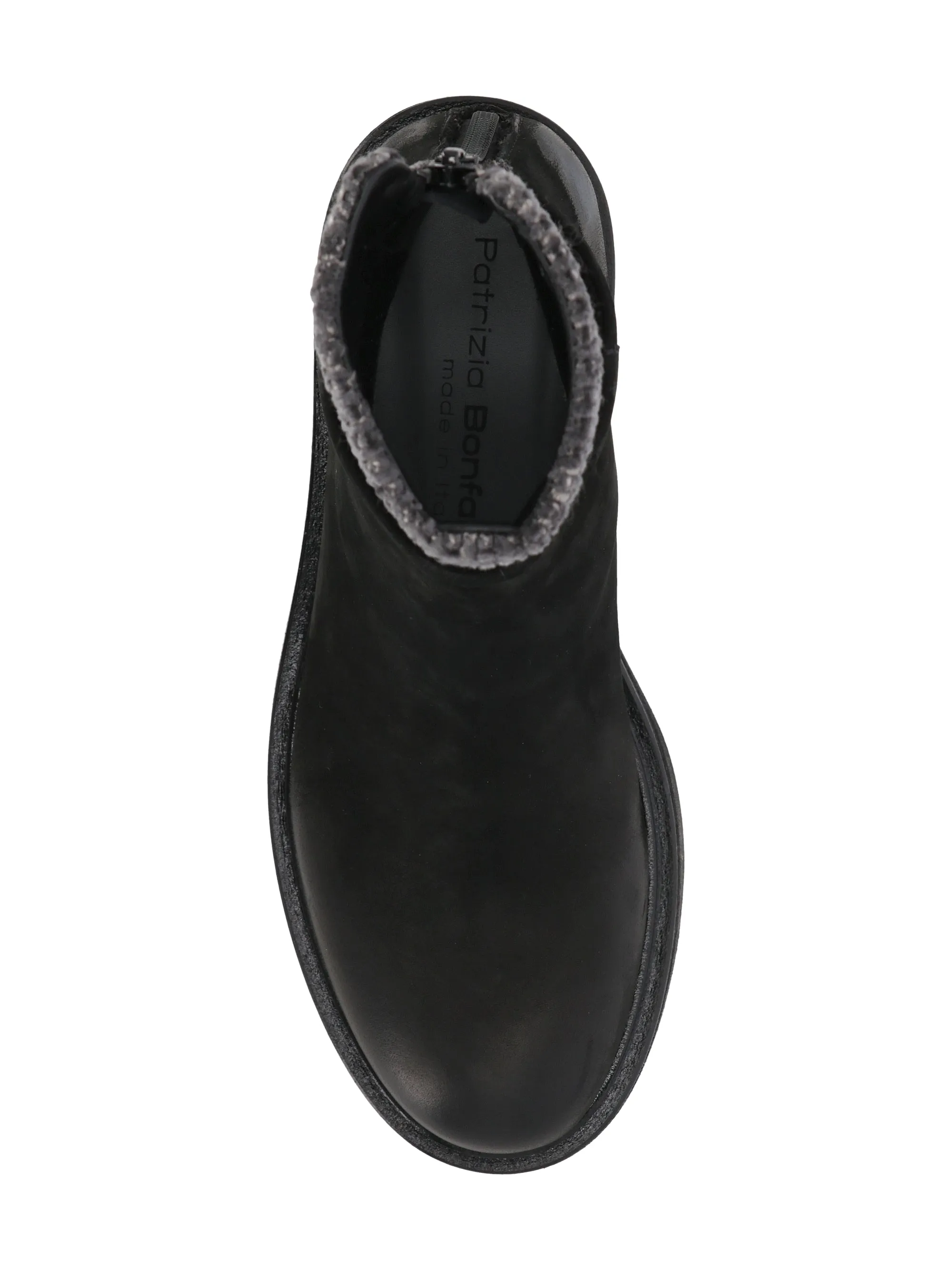 Chic Black Calfskin Boots for Women