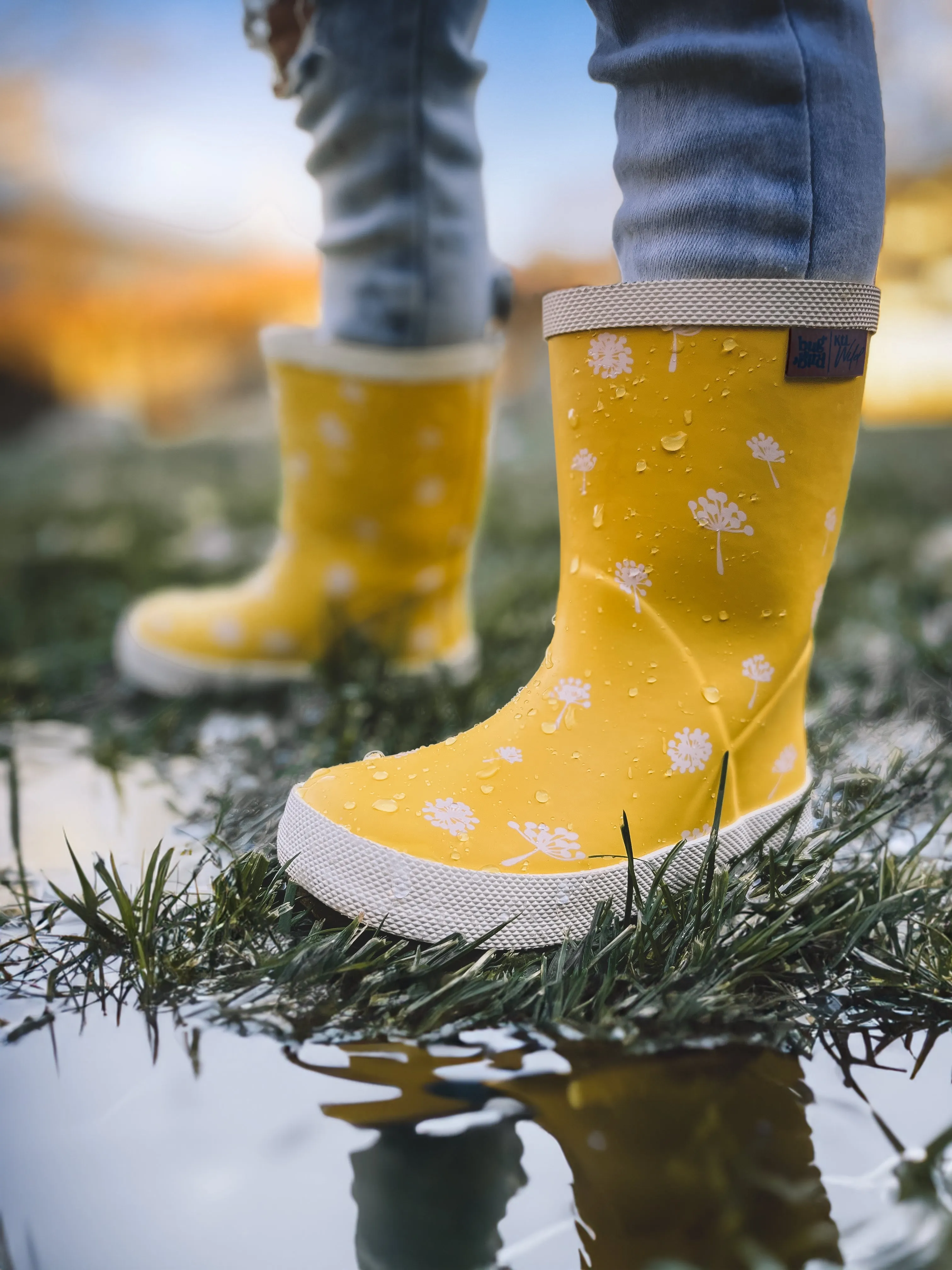 Dandelion Rainboots