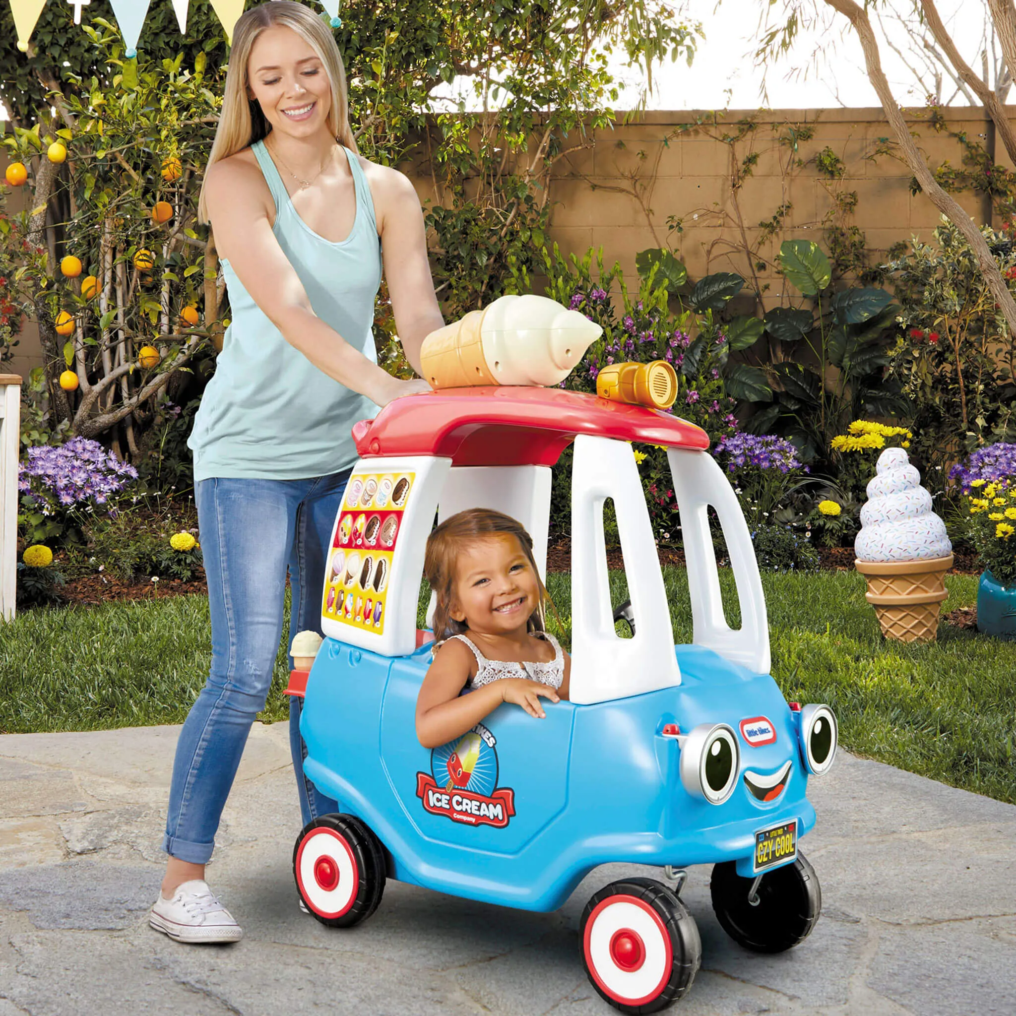 Little Tikes Ice Cream Cozy Truck