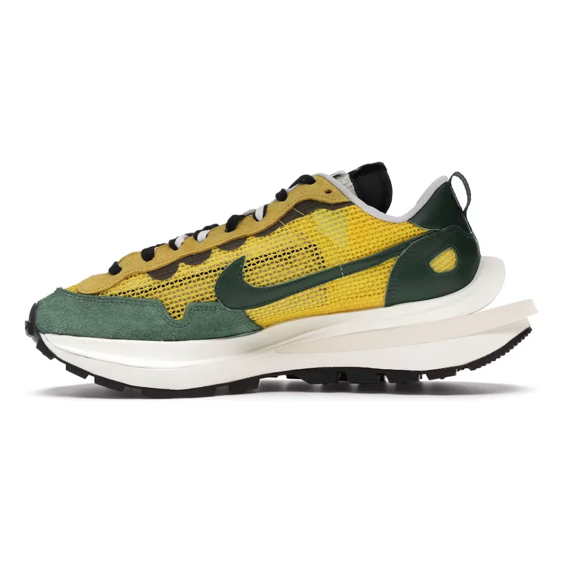 Nike Vaporwaffle sacai Tour Yellow Stadium Green