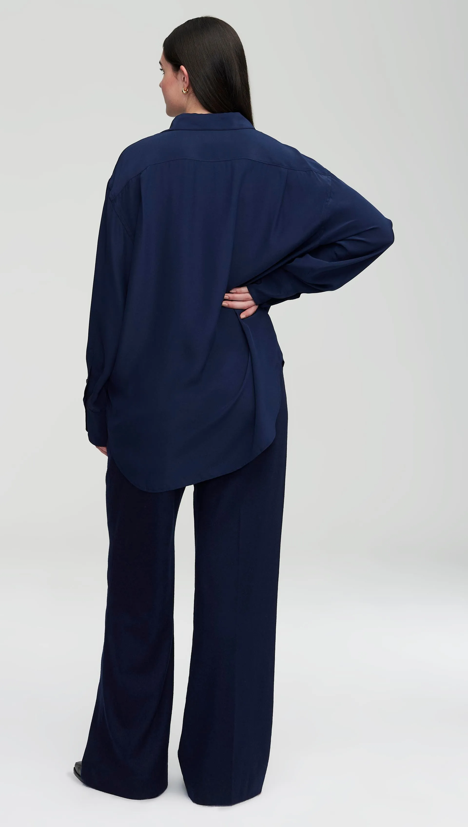 Utility Shirt in Matte-side Silk Charmeuse | Navy